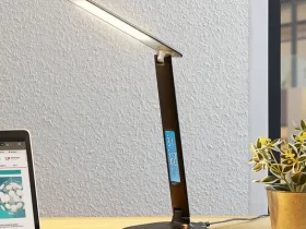 lindby ludmilla lampara de mesa led display negro
